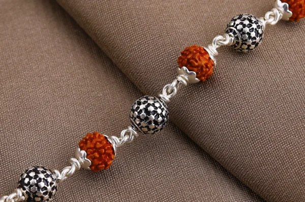 Silver Round Beads Rudraksha Bracelet